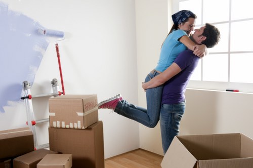 Preparation and packing materials for a smooth move in Cowley