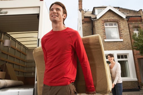 Commercial moving truck support for Cowley businesses